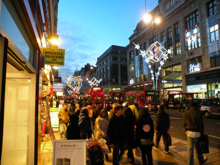  Oxford Street by night